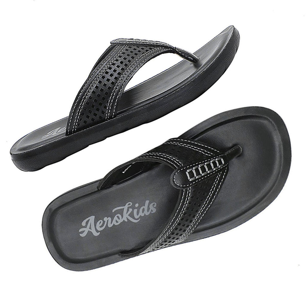 Aerokids Boys Black Thong Style Sandal with Perforated Upper (CS96_BLACK)
