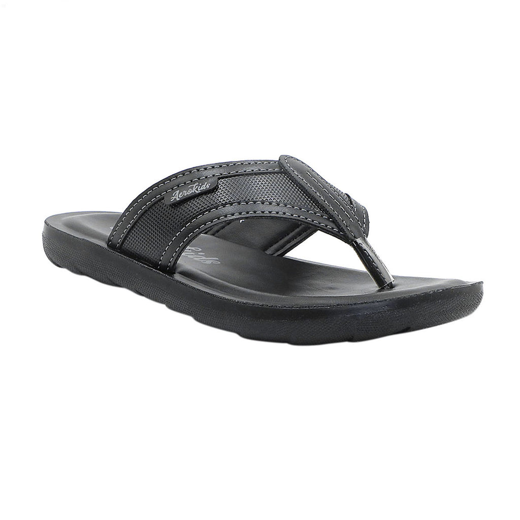 Aerokids Boys Black Thong Style Lightweight Sandal with Slip-on Closure (CS97_BLACK)